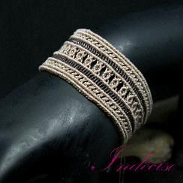 Bracelet ajustable macramé beige et marron
