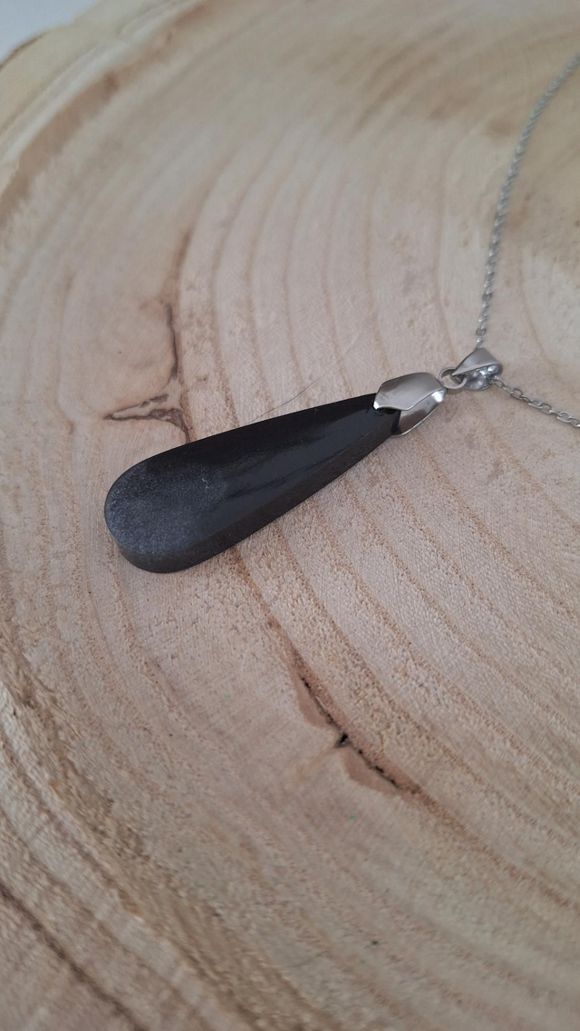 Collier argenté goutte noir/gris