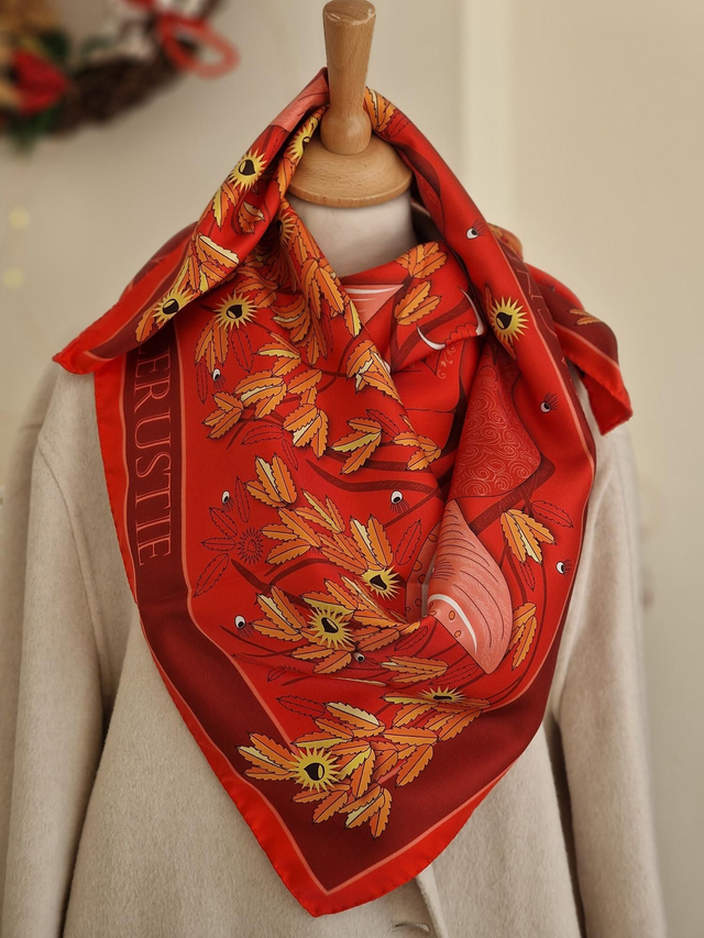 CARRÉ SAN CHIRGU ROUGE 90