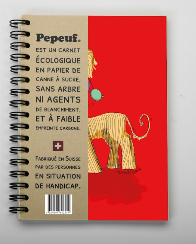 Carnet A6 de la marque Pepeuf portant une illustration faite par Moiselle Isaure appelée "Chien fond rouge"