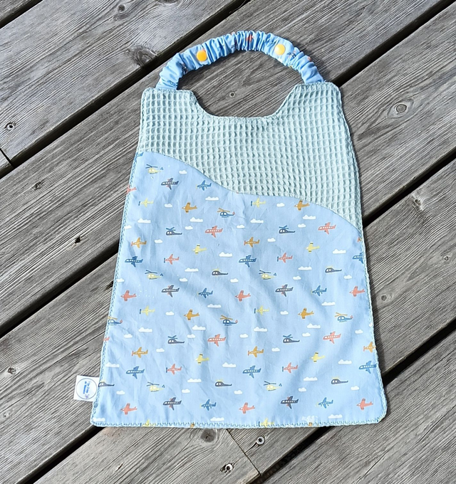 Serviette de cantine ajustable bi- matière motif Avions