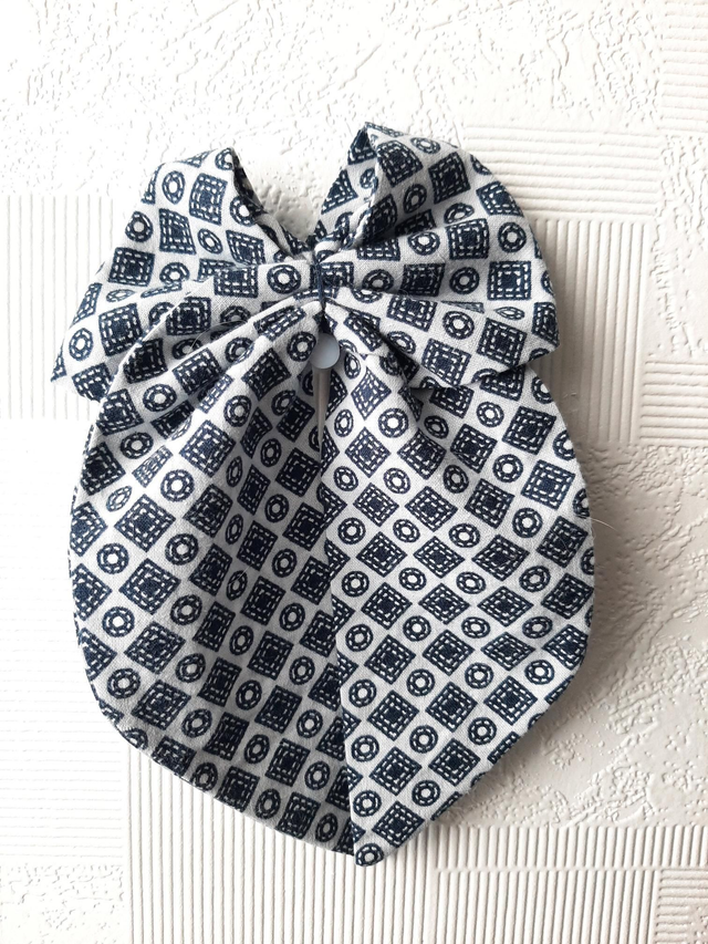 Barrette noeud &quot;Géométrie&quot;