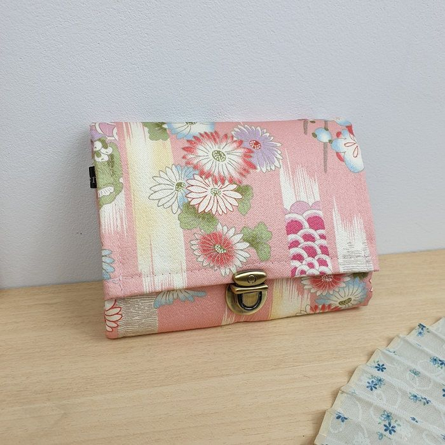 Portefeuille court à fermoir "Ayana" rose