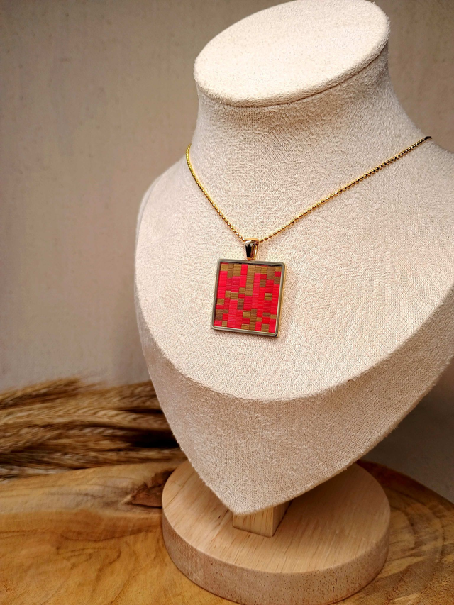 Collier MÉDAILLON Mosaïque Rouge/doré - Acier inoxydable doré à l'or 