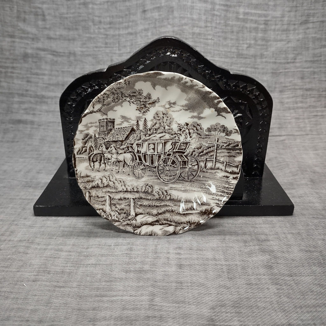 Myott | Schoteltje (diameter 13 cm | hoogte 2 cm) in bruine kleur met ‘Royal Mail’ motief | Vintage