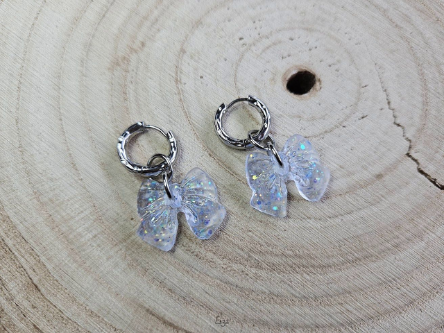 Strikje Violet (E132)