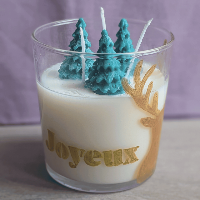 Renne & Sapin de Noël - Bougie parfumée artisanale – Verre gravé 206 g