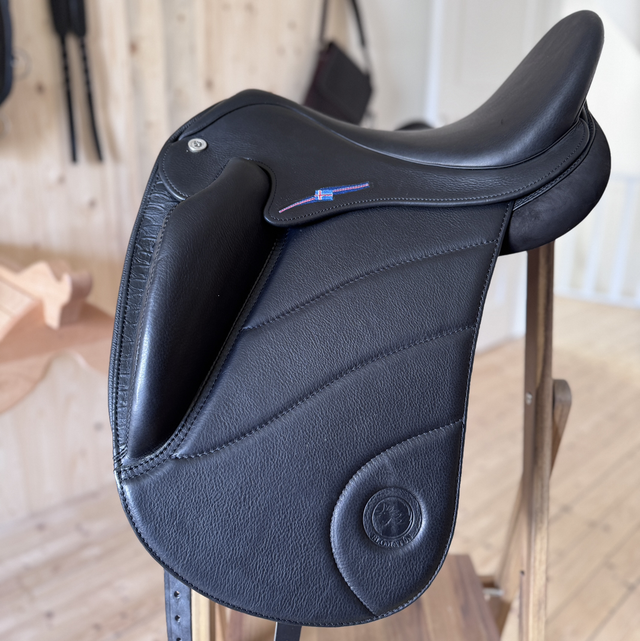 Sattel Sóldögg Design Icelandflag