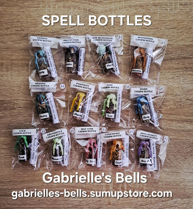SPELL BOTTLE CHARMS