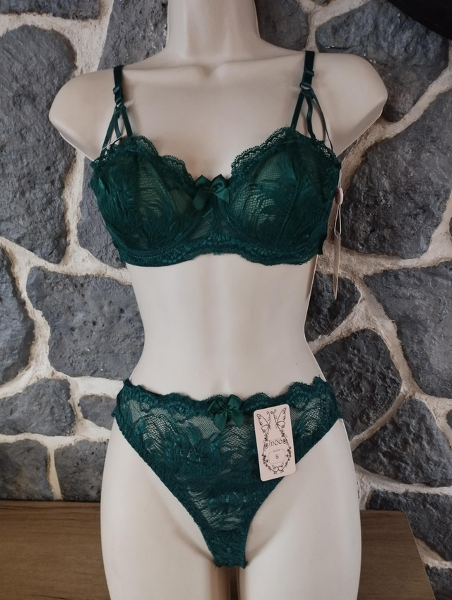 Ensemble vert sans rembourrage avec armatures