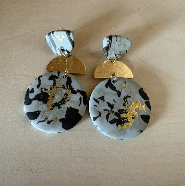 Boucle d’oreille en argile polymère 