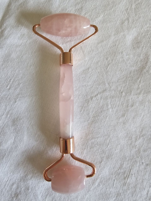 masseur facial quartz rose 
