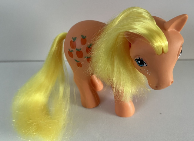 My Little Pony : Applejack * G1 * 1983 * Italy * Hasbro *