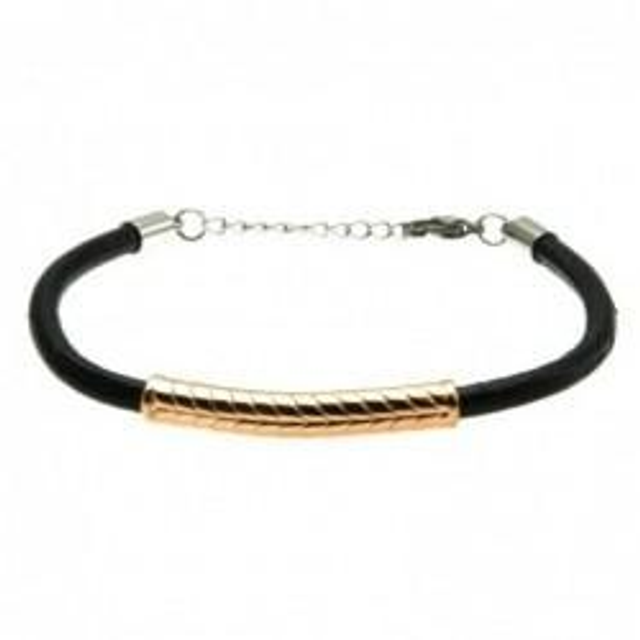 Bracciale uomo in pelle nera con inserto in acciaio dorato 