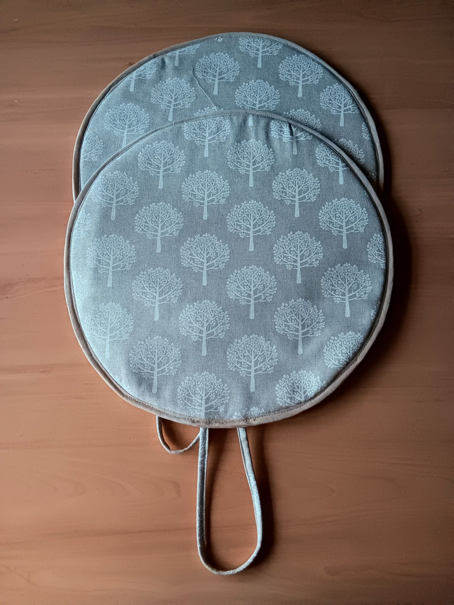 Pair of Beige Aga Lid Covers with White Mulberry Trees Print Fabric and Beige binding