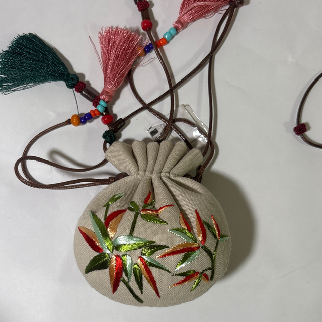 Sachet de la dynastie Qing