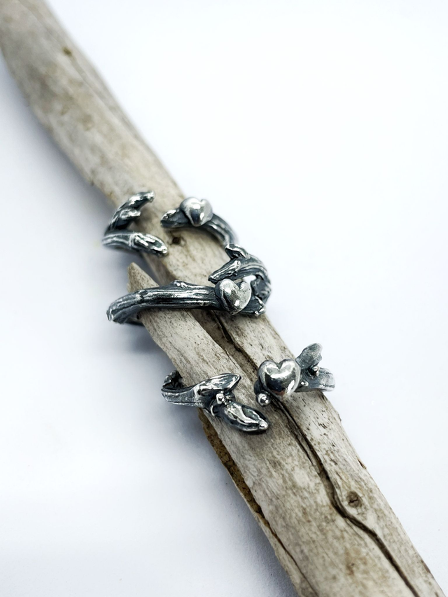 Twig ring
