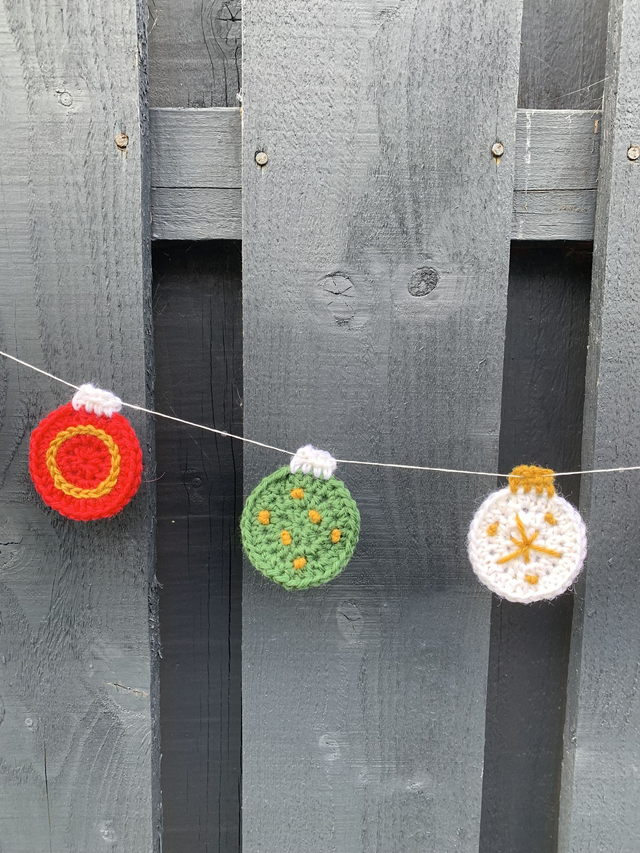 Crochet Kit: Christmas Bauble Bunting