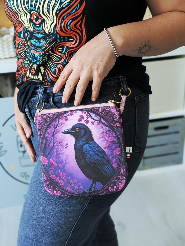 Escarcelle corbeaux violet 