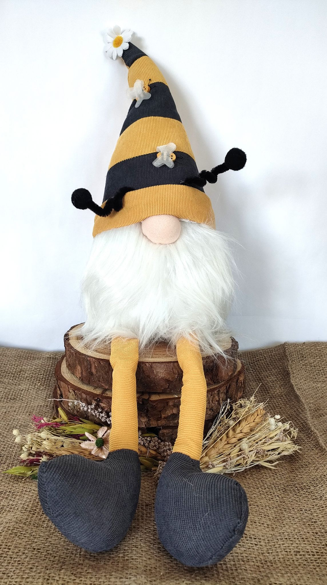 Bee Gonk Shelf Sitter 62cm