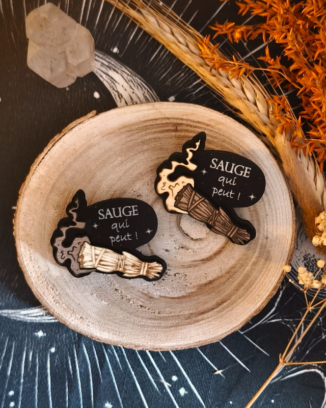 Pin's "Sauge qui peut" en bois noir