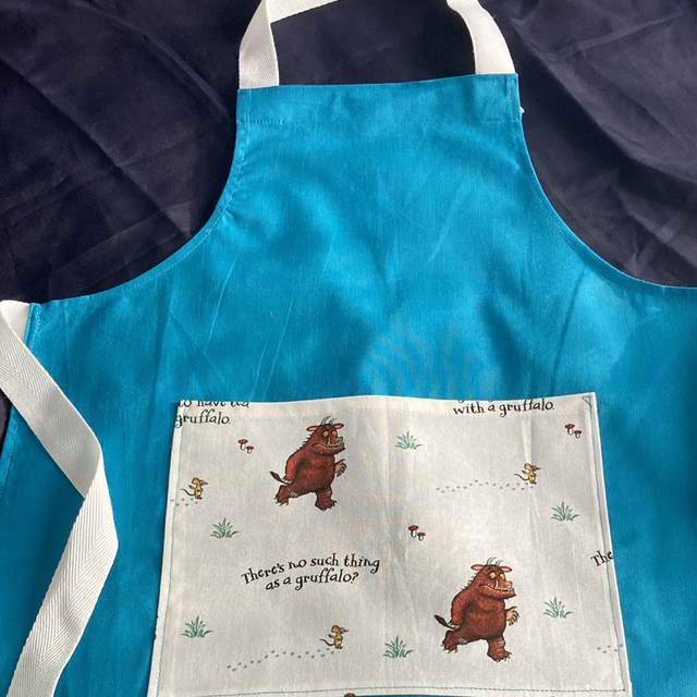 Child’s Apron (Gruffalo)