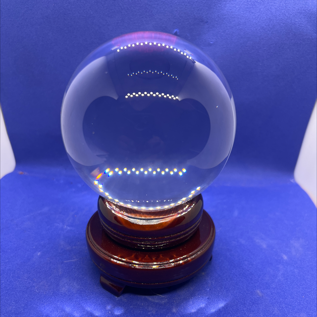 Boule de cristal 7,5cm diam