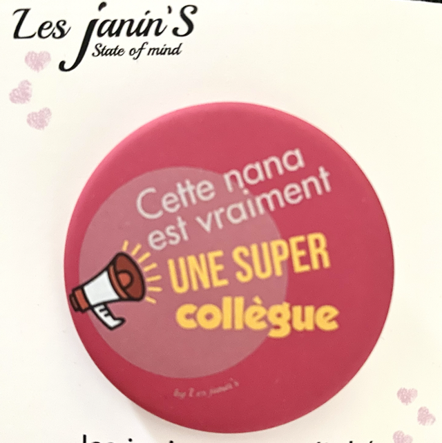 Badge Cette nana est….