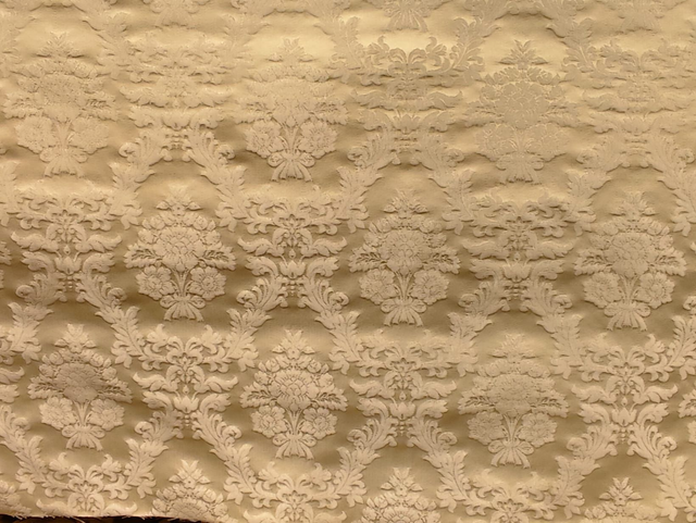 Diseño 612 color Ivory