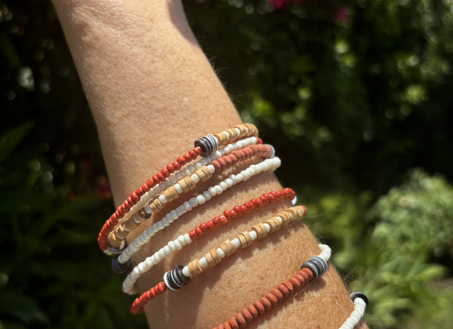 Pulsera espiral mostacillas naranja