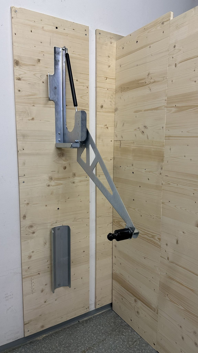 Bike-Lifter mit Hinterradschale