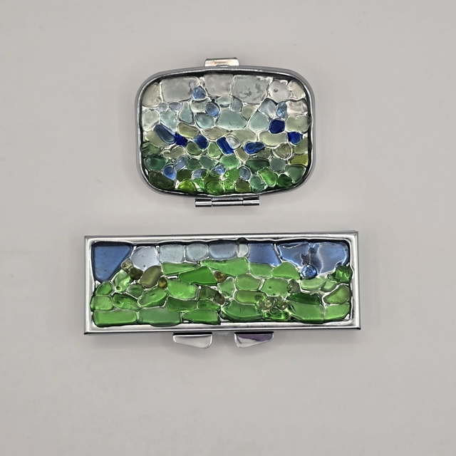 Pill box with Seaglass Scene