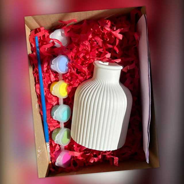 Flower Vase Painting Kit. Birthday Gift. Kids Activity. Home Deco (P0068)