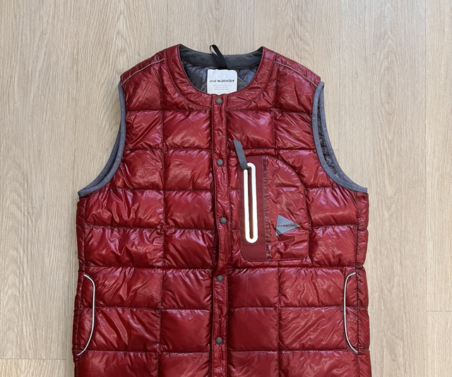 And Wander Gilet Red SIZE XL preowned