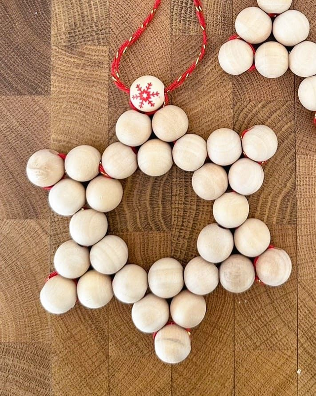 Ma belle étoile, suspension en perles en bois