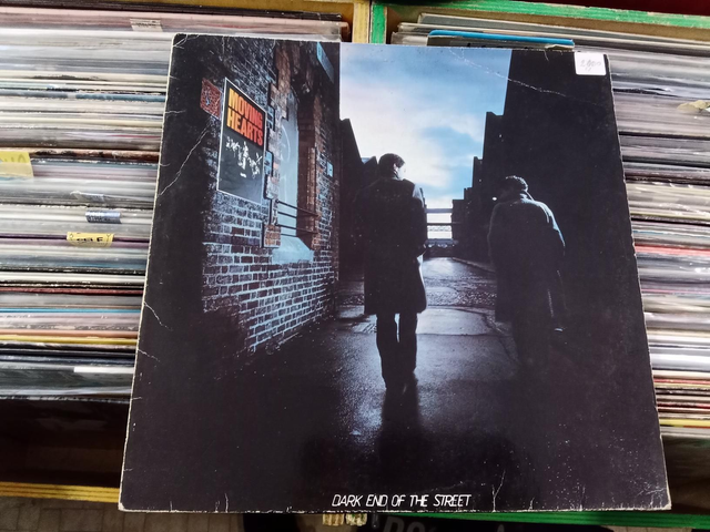 Moving Hearts – Dark End Of The Street