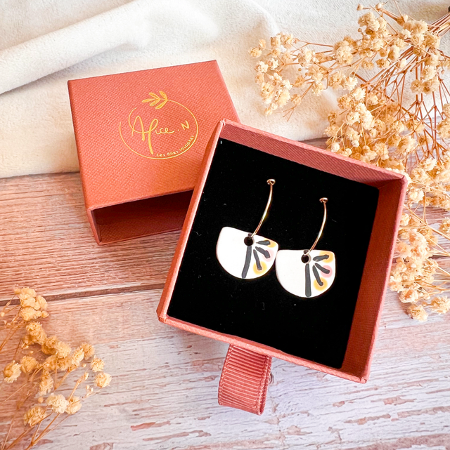Boucles d’oreilles porcelaine