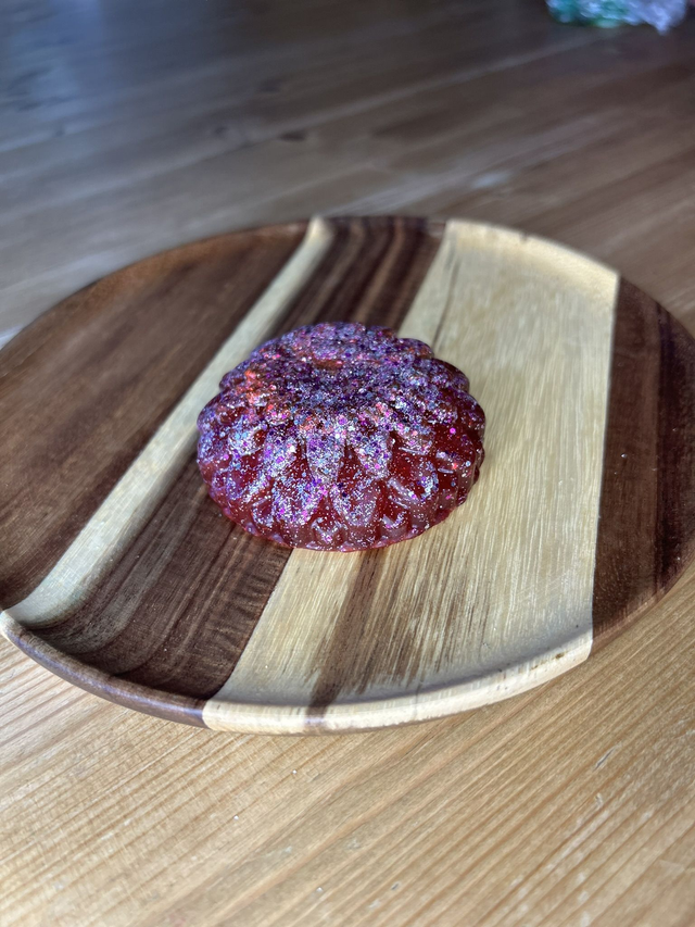 Raspberry &amp; Peppercorn scented glitter bar