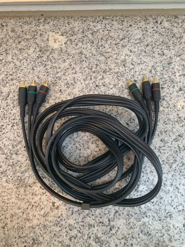 Audiokabel Cinch-Stecker 3-Fach (Rot/Grün/Blau) 2,5M