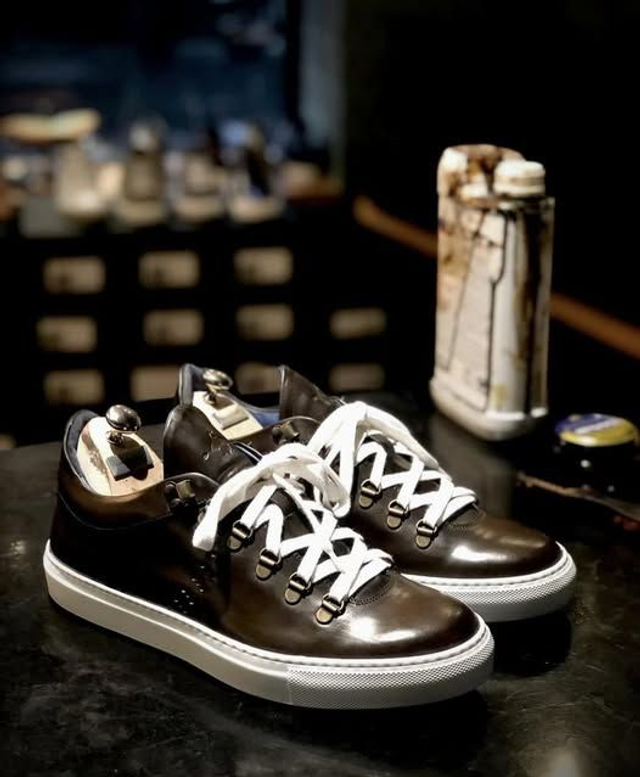 SAPHIR - FLAT WIDE LACES - 180 cm