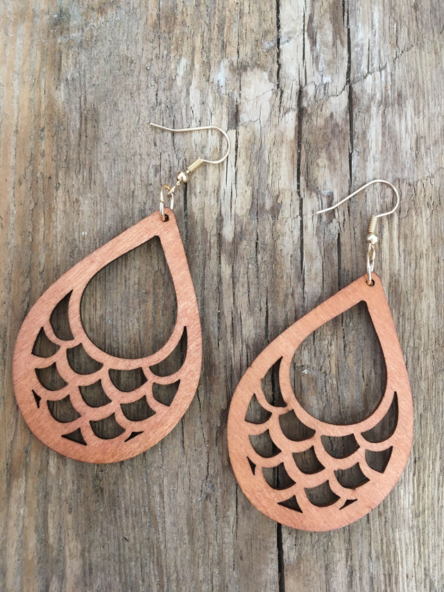 BOUCLES D'OREILLES EN BOIS
