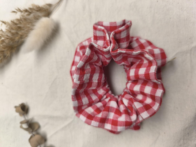 Chouchou double upcyclé vichy rouge 