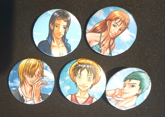 One piece Lots 5 badges