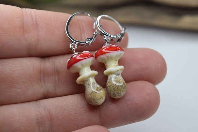 DORMEUSES AMANITE MONTURE ARGENT 