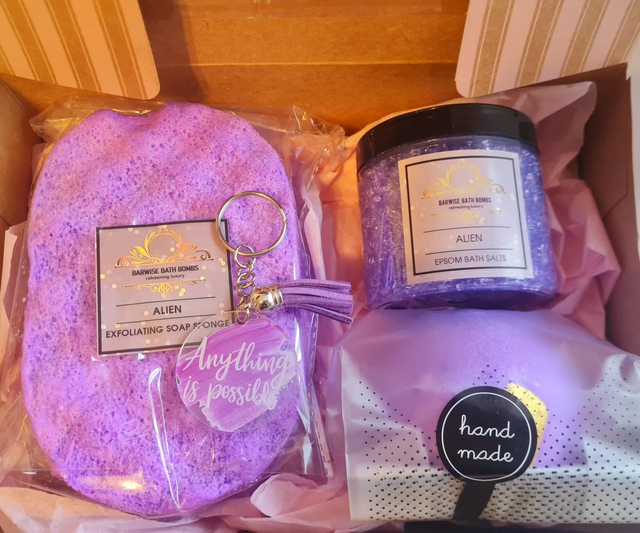 Alien Mother's Day Giftbox 