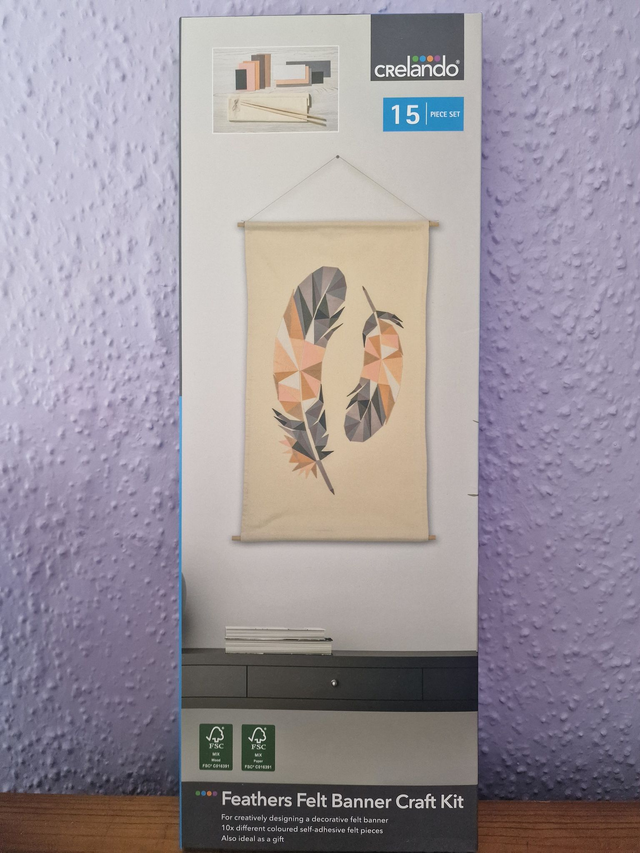 Feathers Felt Banner Kit