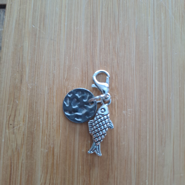 Charms poisson