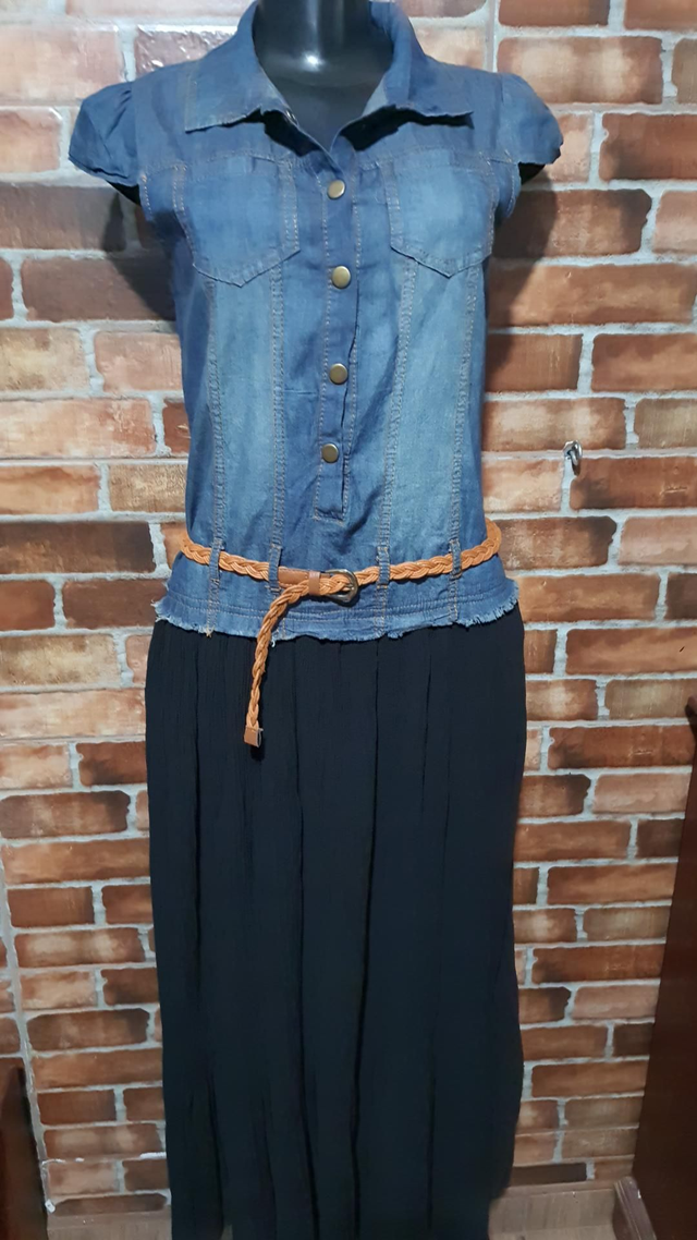 Vestido Longo com o corpo jeans, T/P. Peça Nova