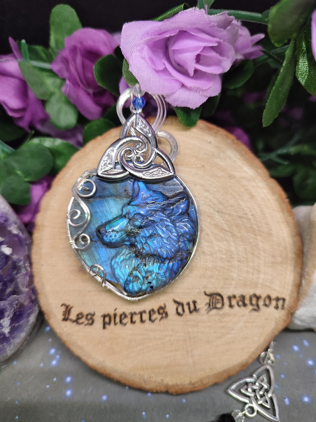 Talisman Voile du Loup Astral