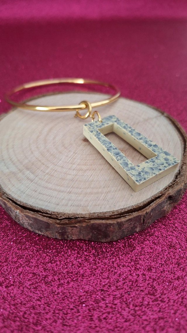 Jonc doré 68cm trapèze beige et paillettes noires